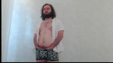 Snapshot of eren_jaeger2000 chatting on June 11, 2:53 am Eren online show from June 11, 2:53 am