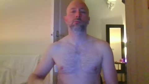 eric334418 online show from January 12, 8:52 am