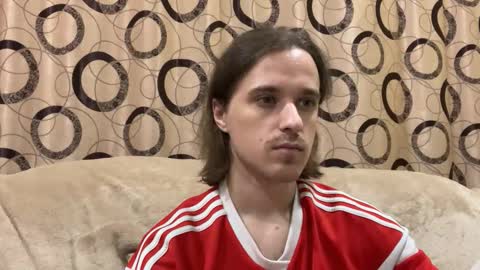 Snapshot of eric_blond chatting on October 27, 5:28 pm Eric online show from October 27, 5:28 pm