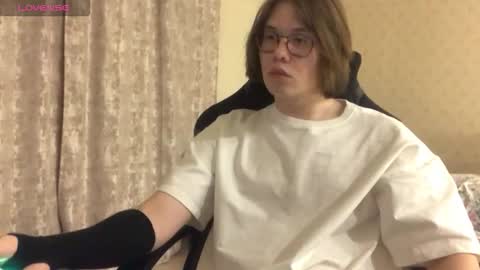 haru moon online show from March 1, 8:55 pm