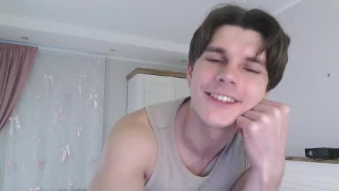 Eric Crush online show from March 3, 3:56 am