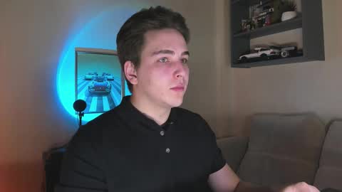 Eric online show from November 8, 7:23 pm