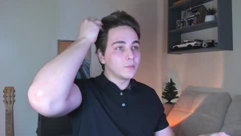 Eric online show from December 15, 8:46 pm