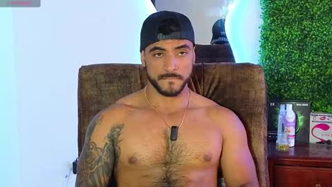 Brayan online show from February 15, 7:39 pm