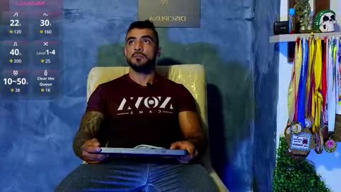 Brayan online show from September 17, 1:40 am