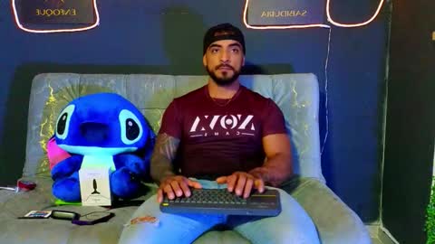 Brayan online show from November 16, 10:04 pm