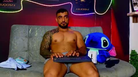 Brayan online show from April 16, 2:56 am