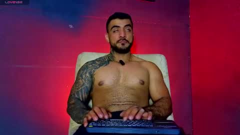 Snapshot of eric_harrison1 chatting on June 18, 2:56 am Brayan online show from June 18, 2:56 am