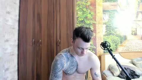 Eric online show from January 14, 1:55 am