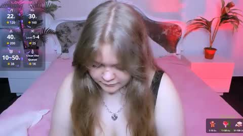 erica_love_ online show from September 12, 5:40 am