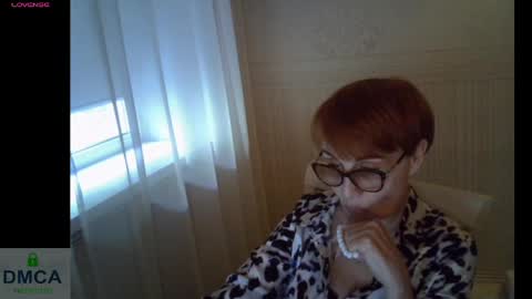 erica_lynn online show from May 15, 1:07 pm
