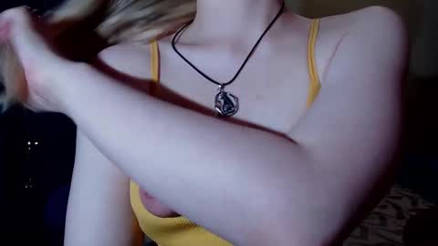 Erica online show from September 24, 4:54 pm