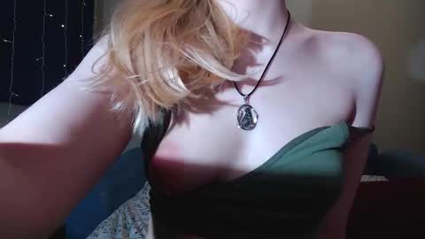 Erica online show from October 12, 10:58 am