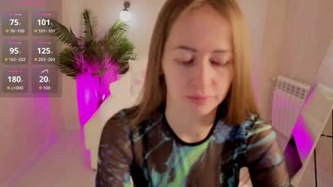 erica_mckenzie online show from February 9, 1:42 am