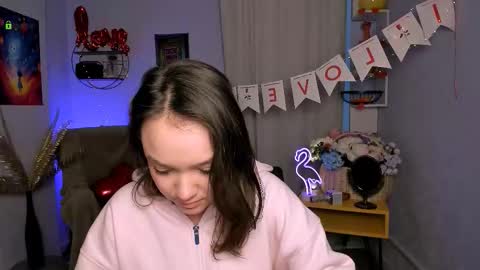 Snapshot of erica_star chatting on February 13, 6:53 am erica_star online show from February 13, 6:53 am