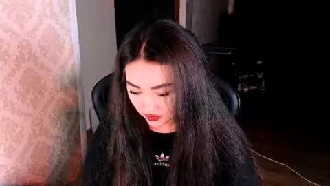 Erica Wayne online show from June 13, 5:22 pm