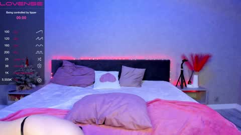 Erica online show from January 27, 9:11 pm