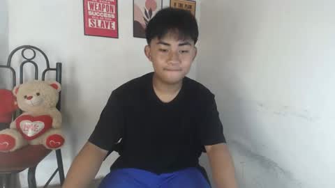 erick_cummer30 online show from April 19, 2:44 am