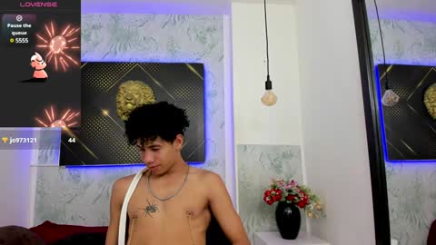 Snapshot of erick_zhimerman chatting on January 21, 10:08 am online show from January 21, 10:08 am