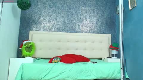   online show from November 30, 3:43 am