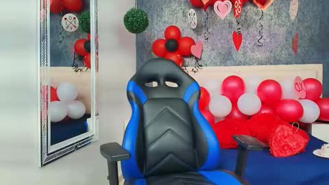   online show from February 15, 3:36 am