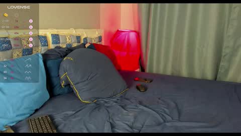 Snapshot of ericnortman chatting on October 13, 11:38 pm Eric online show from October 13, 11:38 pm