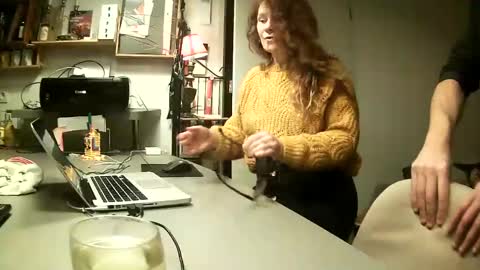 Snapshot of ericstephcam31 chatting on January 17, 9:28 pm Steph et Eric online show from January 17, 9:28 pm