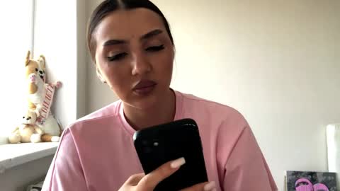 Vanessa online show from June 9, 10:27 am
