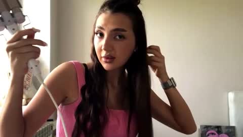 Vanessa online show from June 18, 6:24 am