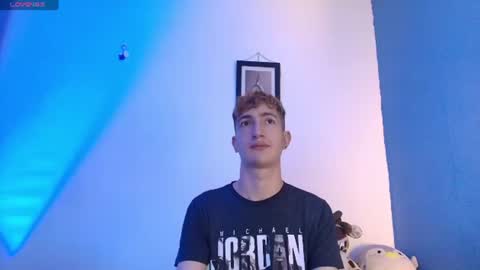 I am Erik online show from June 13, 9:24 pm