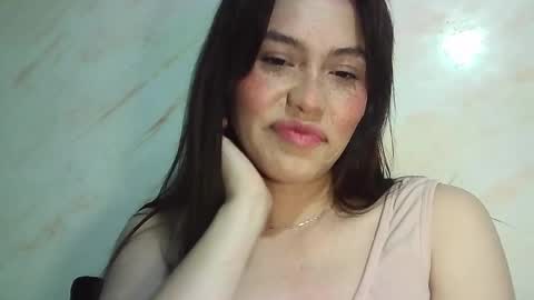 Snapshot of erika_depp chatting on June 11, 3:04 am Erika online show from June 11, 3:04 am