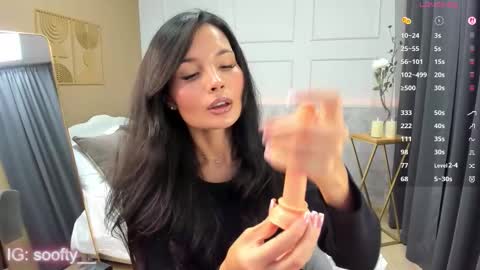 Erika online show from December 2, 5:46 am