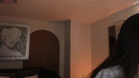 Snapshot of erikabenz chatting on June 4, 12:33 pm Erika Benz online show from June 4, 12:33 pm