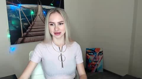 Snapshot of erikagavin chatting on March 3, 12:48 pm Erika online show from March 3, 12:48 pm