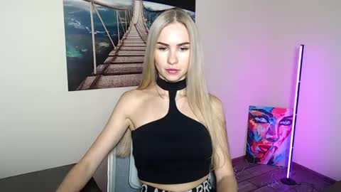 Snapshot of erikagavin chatting on July 16, 12:00 pm Erika online show from July 16, 12:00 pm