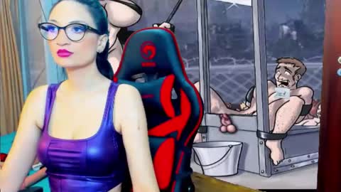 erikalorren online show from February 19, 12:57 am