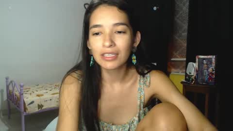 erina_1 online show from December 13, 3:38 am
