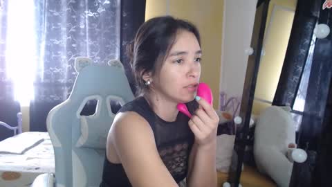 erina_1 online show from September 21, 3:13 pm