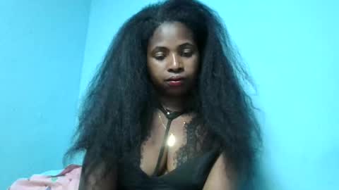 Snapshot of erisca19 chatting on June 6, 5:39 pm Erisca19 online show from June 6, 5:39 pm