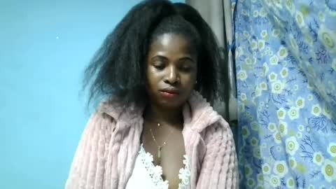 Snapshot of erisca19 chatting on June 13, 4:54 am Erisca19 online show from June 13, 4:54 am