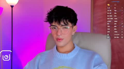 Snapshot of erisleon chatting on February 7, 9:15 pm   online show from February 7, 9:15 pm