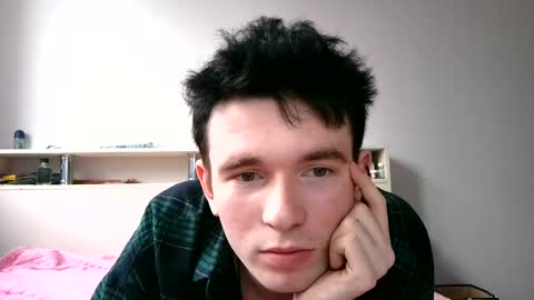 Ernest online show from March 26, 11:16 am