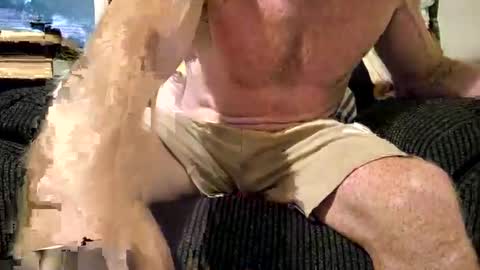 Snapshot of erniemac1 chatting on May 10, 9:42 pm erniemac1 online show from May 10, 9:42 pm