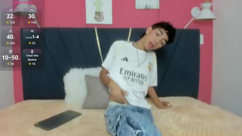 ero_boy40 online show from July 19, 4:16 am