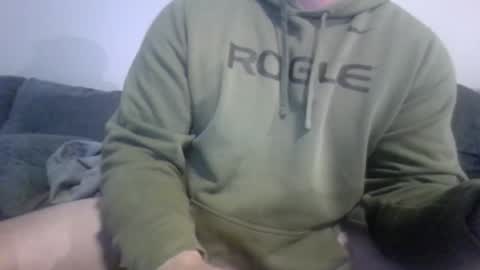 Snapshot of erock42 chatting on January 6, 9:39 pm erock42 online show from January 6, 9:39 pm