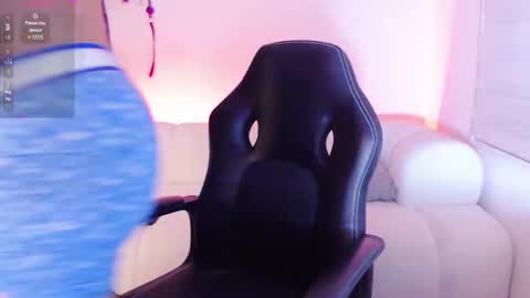 Snapshot of eros_and_eve chatting on November 10, 9:52 am eros_and_eve online show from November 10, 9:52 am