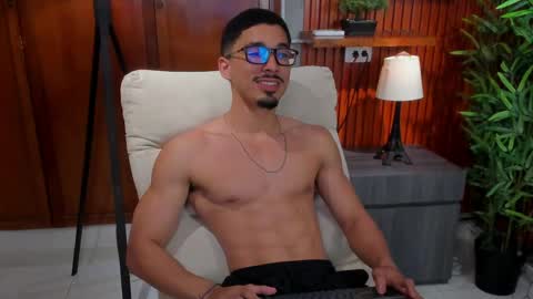 eros_becker_ online show from April 19, 2:00 am