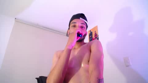 Eros online show from December 4, 5:38 am