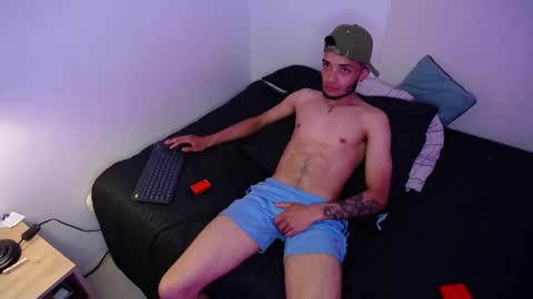 Eros online show from December 26, 11:21 am