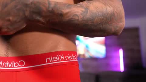 Snapshot of eros_dark_ chatting on July 12, 7:32 am EROS DARK online show from July 12, 7:32 am